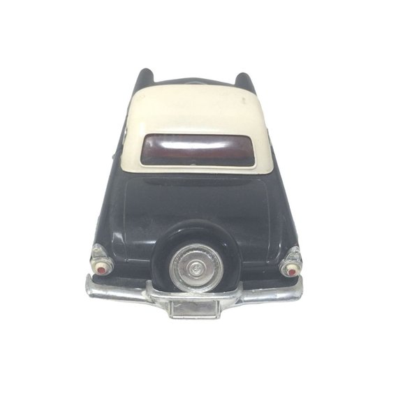 Vintage 1957 Chevy Convertible Diecast Car - Black Body, White Top - Classic Car - Picture 4 of 12